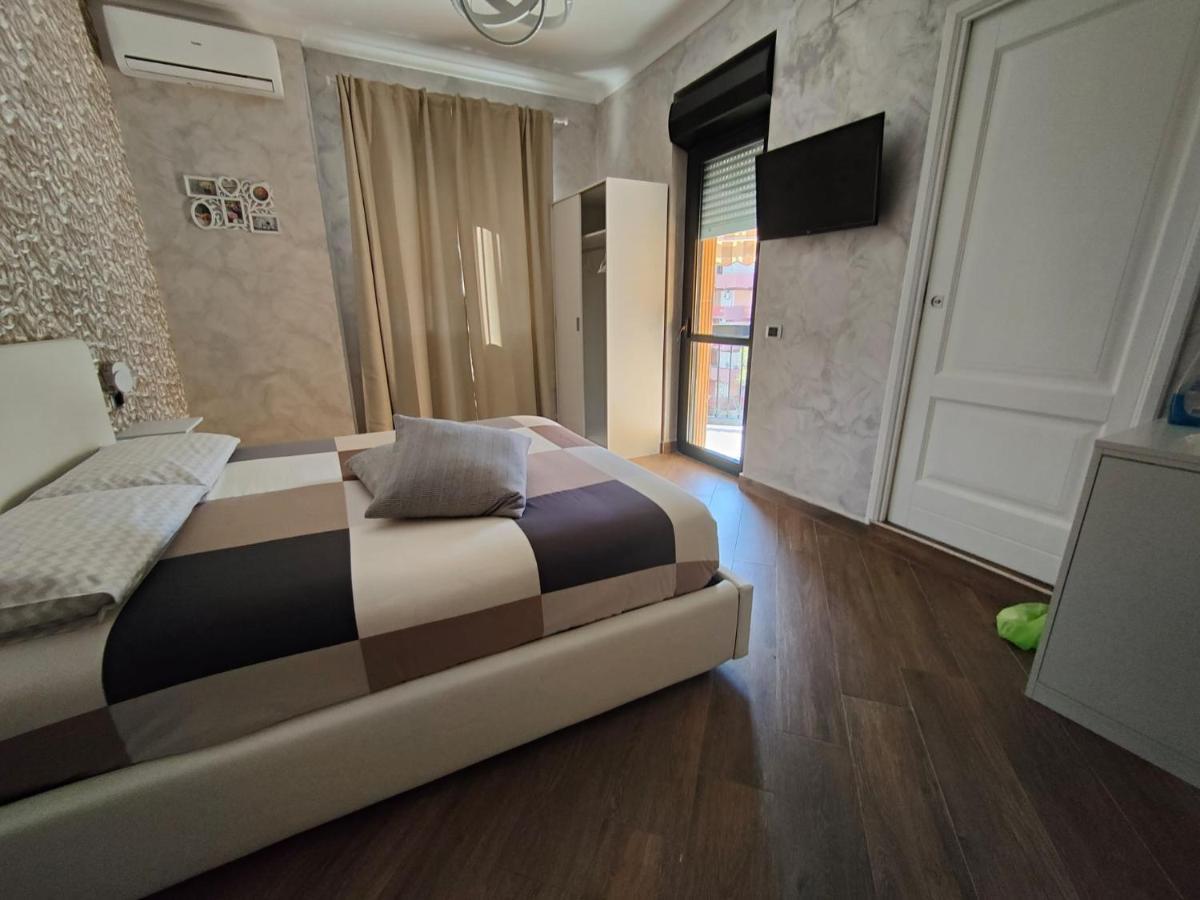 B&B Maisonalysie Foggia Bagian luar foto