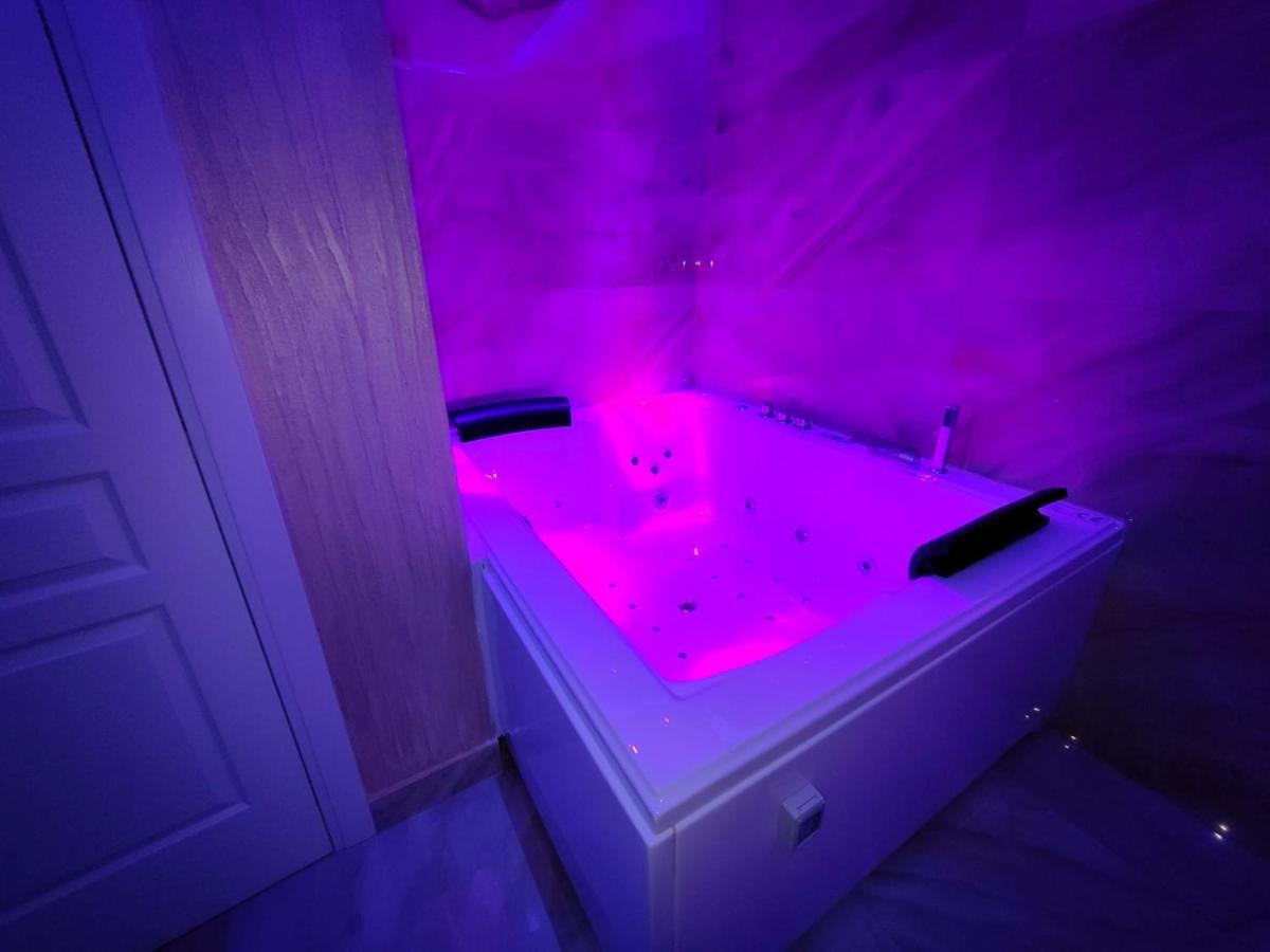 B&B Maisonalysie Foggia Bagian luar foto