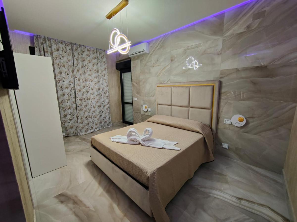 B&B Maisonalysie Foggia Bagian luar foto