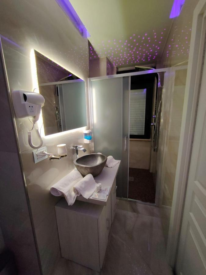 B&B Maisonalysie Foggia Bagian luar foto