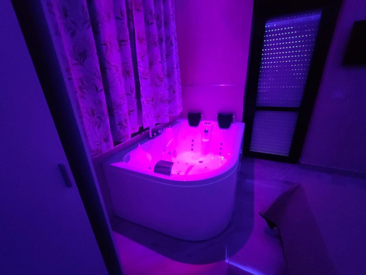B&B Maisonalysie Foggia Bagian luar foto