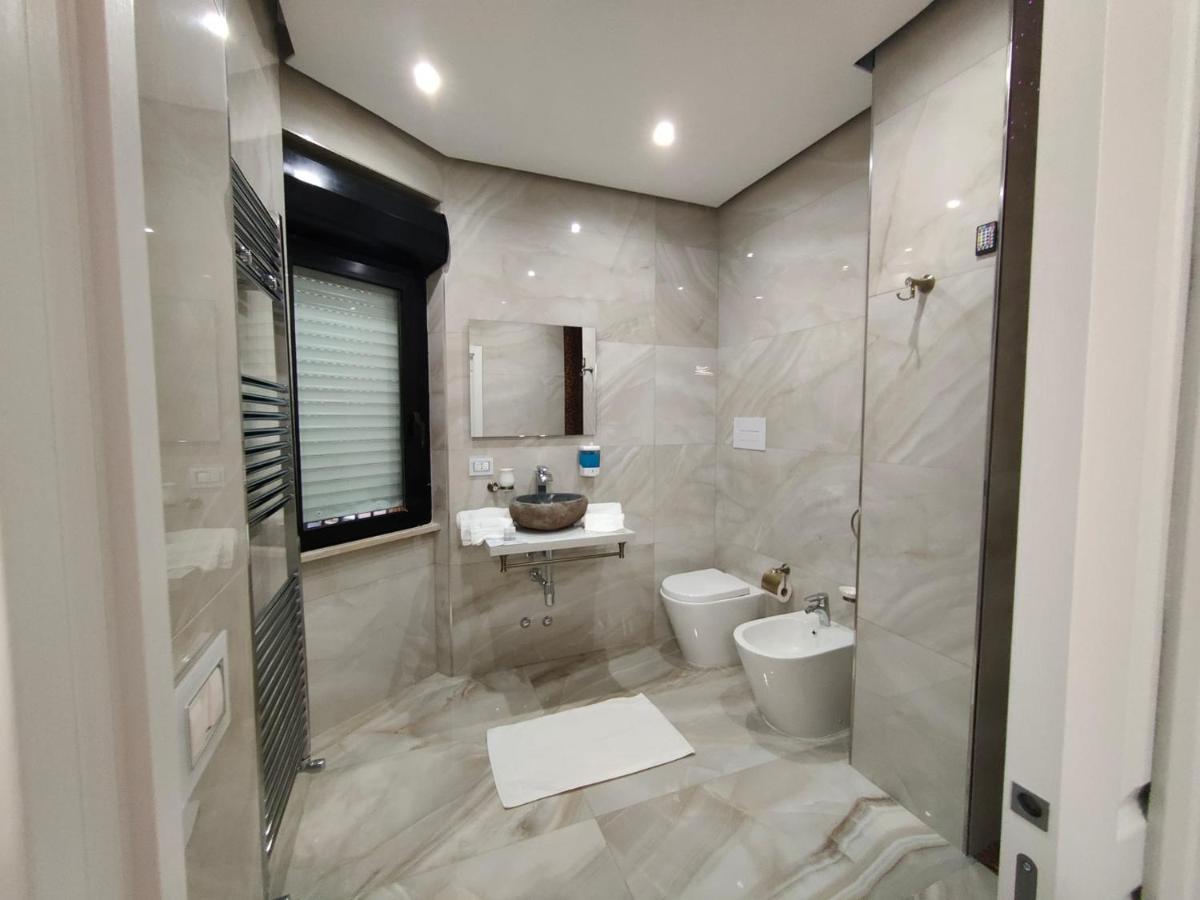 B&B Maisonalysie Foggia Bagian luar foto